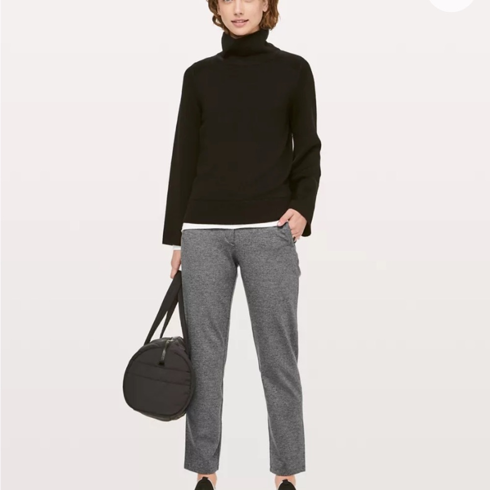 Lululemon On the Move Pant
